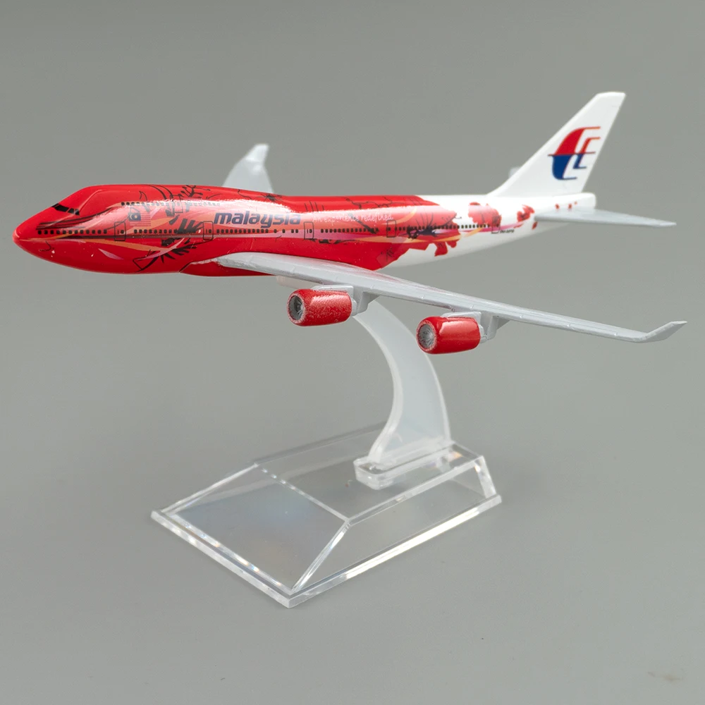 Home Decor Malaysia - 1/400 항공기 보잉 747 말레이시아 16cm