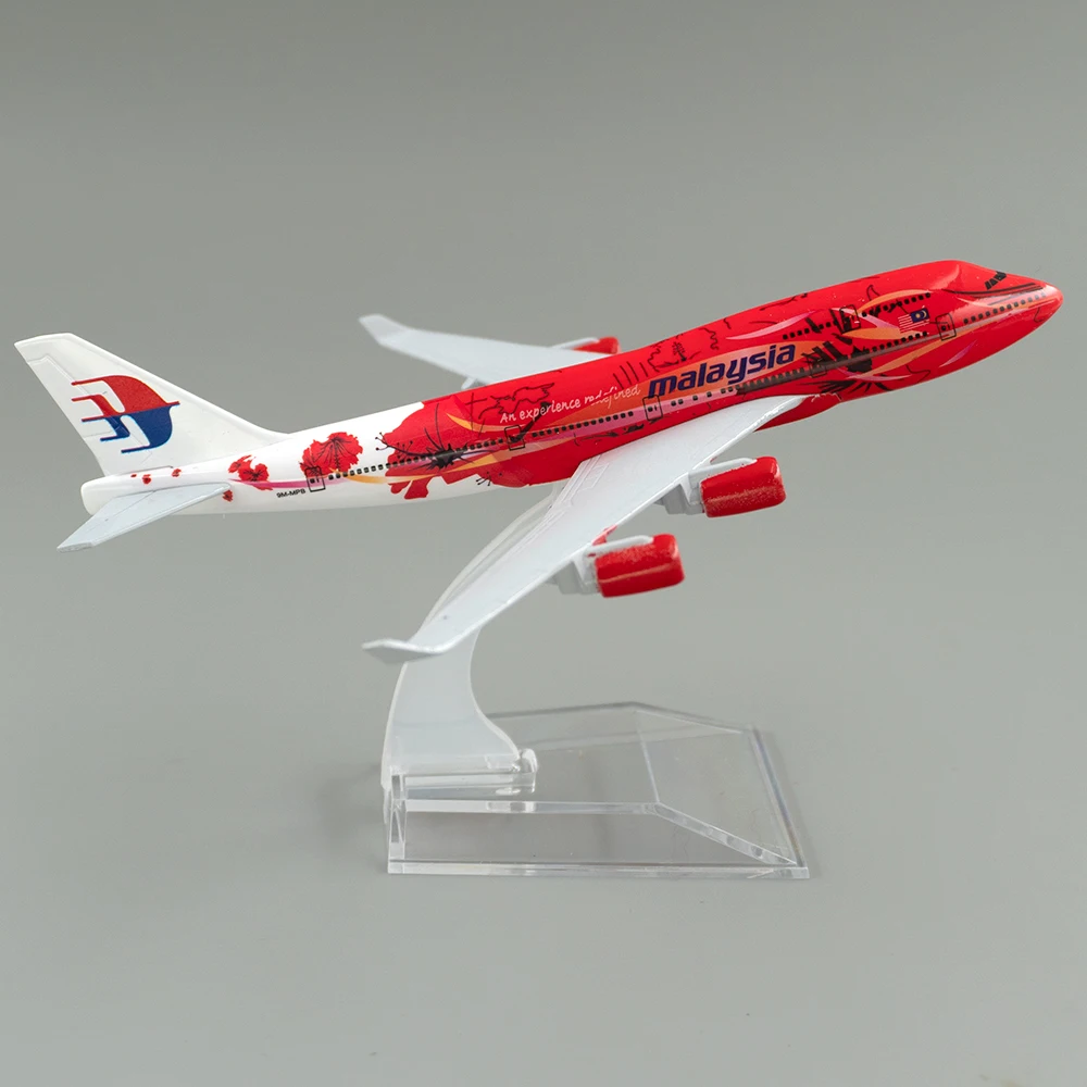 1/400 항공기 보잉 747 말레이시아 16cm 합금 - Home Decor Malaysia 리뷰 및 가격
